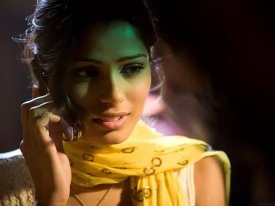 《贫民窟的百万富翁》:在一个印度女明星成名之后_索尼娅