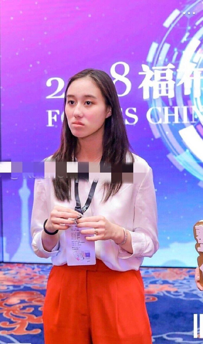 赌王小女儿长得像图片