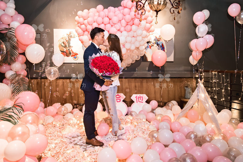 telllove求婚策划的个人展示页