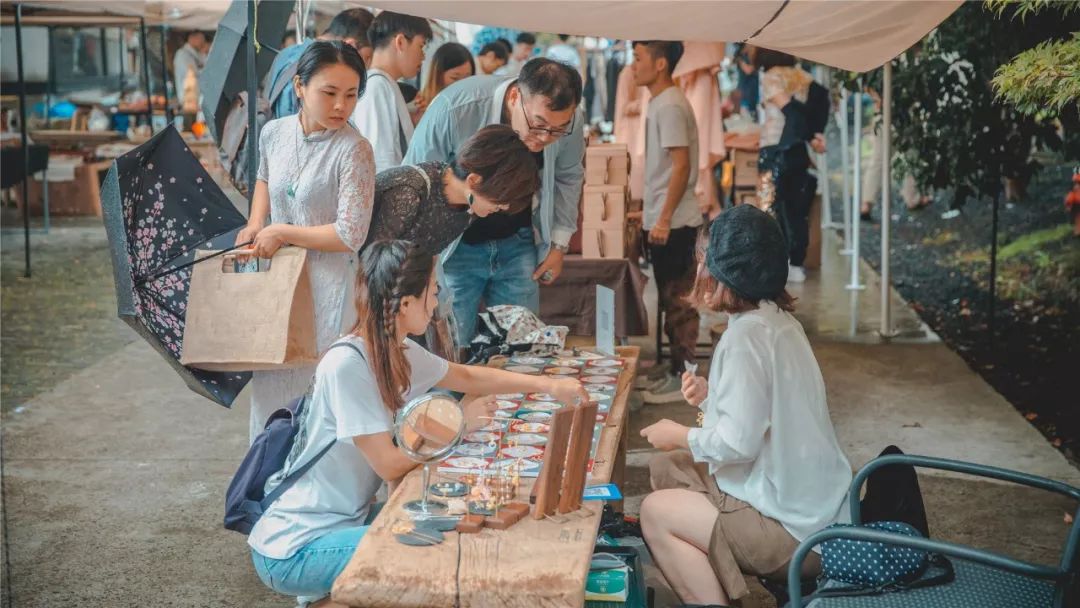 江南夜宴赶一场艺术的集市