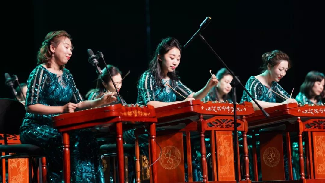 开展一系列的主题论坛活动,并由中外扬琴演奏家奉献多场扬琴音乐盛宴