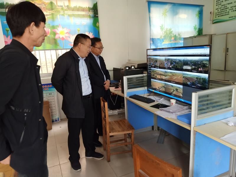 柘城县副县长张炎耀暗访督导秋冬季秸秆禁烧工作