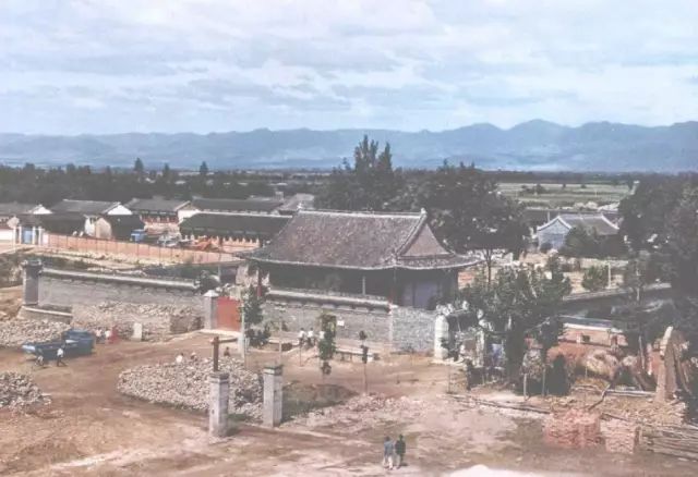 马世长：法门寺地宫参观记_供养