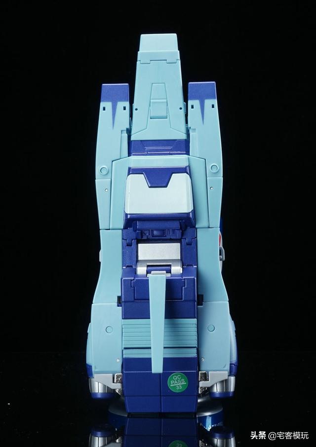 poseft这款啰嗦表现还是让人比较满意的,造型依旧是我们熟悉的g1造型