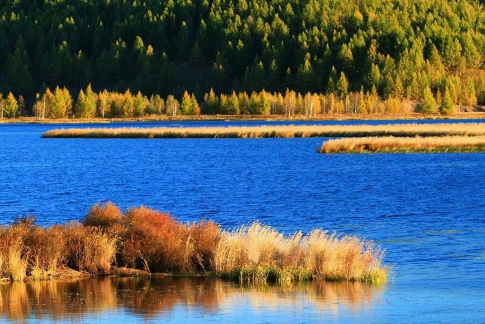 原创万丈红尘醉流霞陌上行走倾繁华