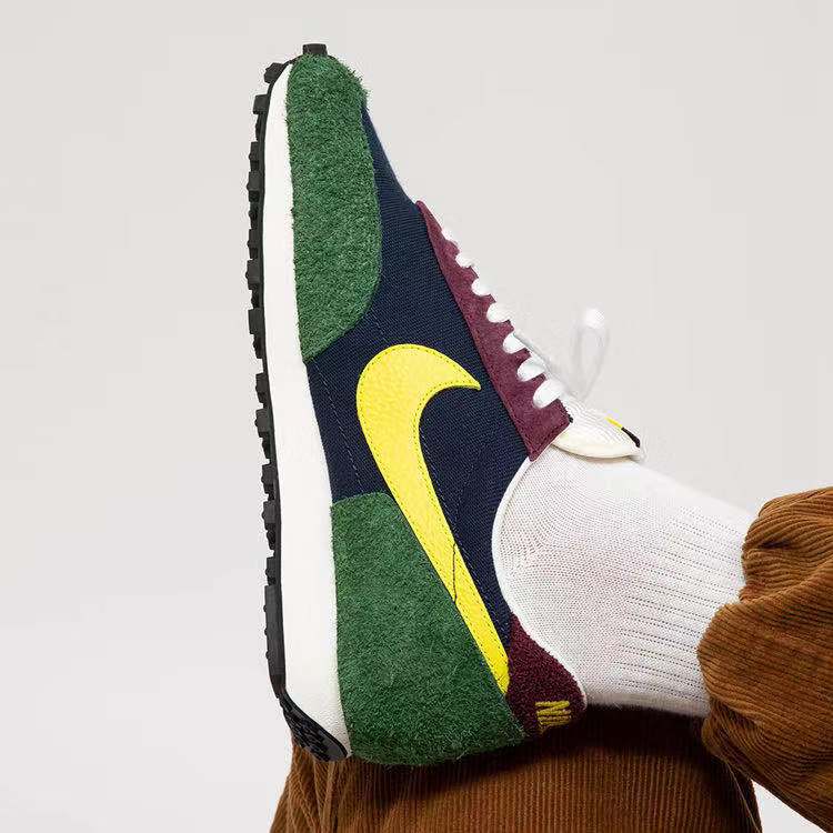 nike daybreak 全新配色现已登场