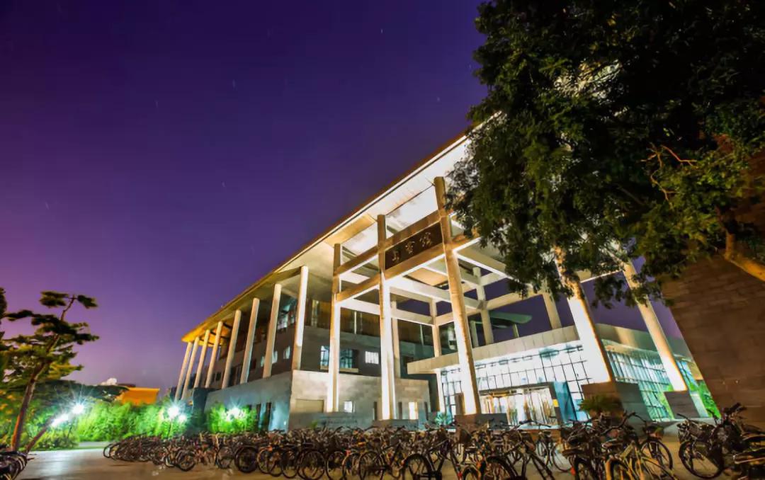 院校参报中国人民大学人文社科学子的首选