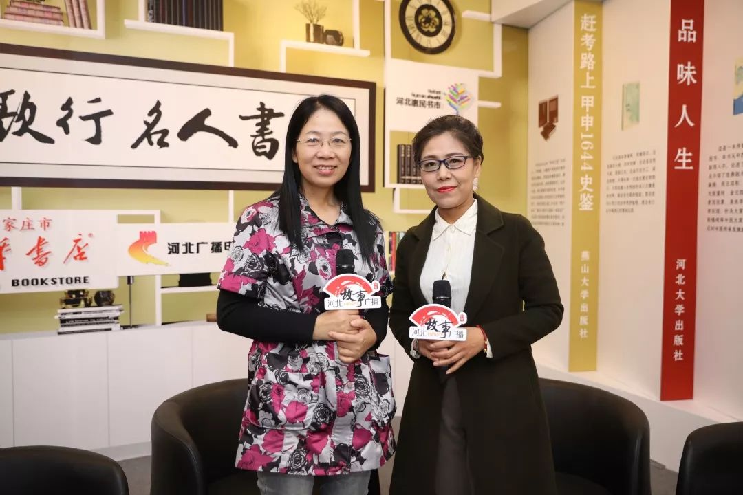 儿童文学作家杜梅带着她的教育理念"好孩子慢慢养"做客直播间,倾听