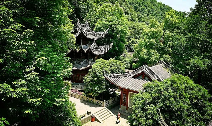中国旅游景区大全之杭州灵隐飞来峰景区