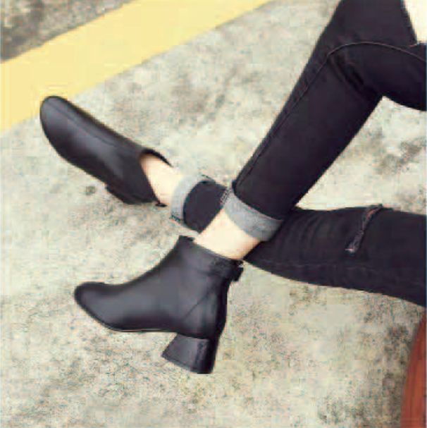 万德隆时代广场邓州店昕然情缘女鞋购满298元免费赠送高端净水机一台