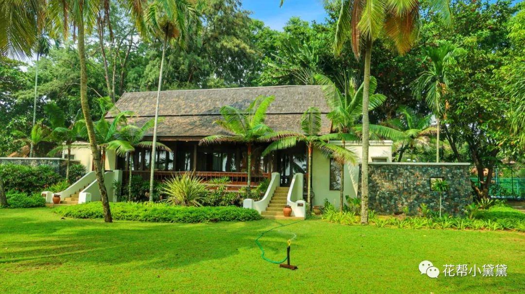 击 右 上 角" →点 选" 设仿效17世纪马来西亚苏丹皇宫的建造风格