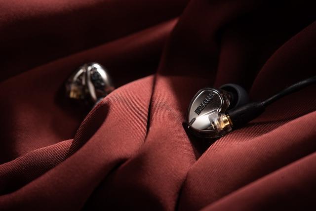 原创hifi蓝牙大势来袭舒尔se425rmcebt2使用浅谈