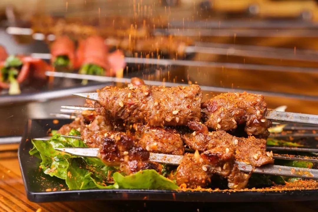 人均30吃烤肉白水坝这家江湖烧烤带你放肆撸串