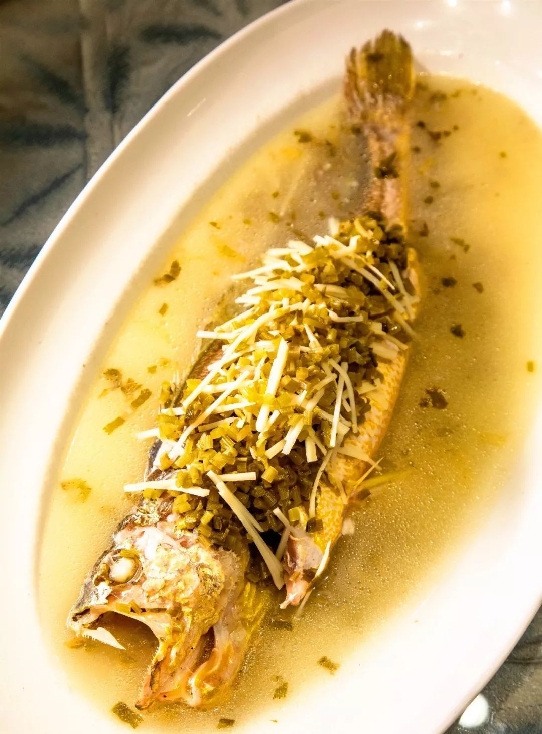 "美食与旅游深度融合为了利用好奉化美食这张"金字名片",奉化区文化和