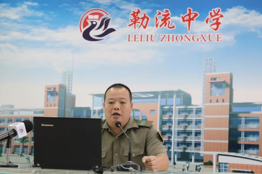 紫荆德育强化校园安全共筑生命基石勒流中学举办2019年冬季消防避震