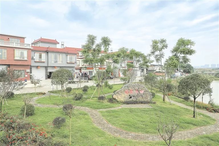 喜讯乐山市中区水口镇成功创建国家卫生镇