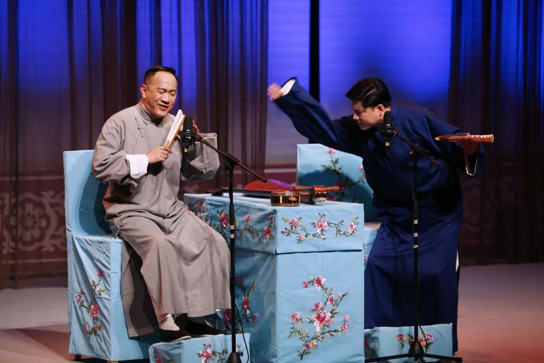 鸳鸯枕上话衷肠》演员:赵慧兰 伴奏:袁小良《顾鼎臣·花厅评理》演员