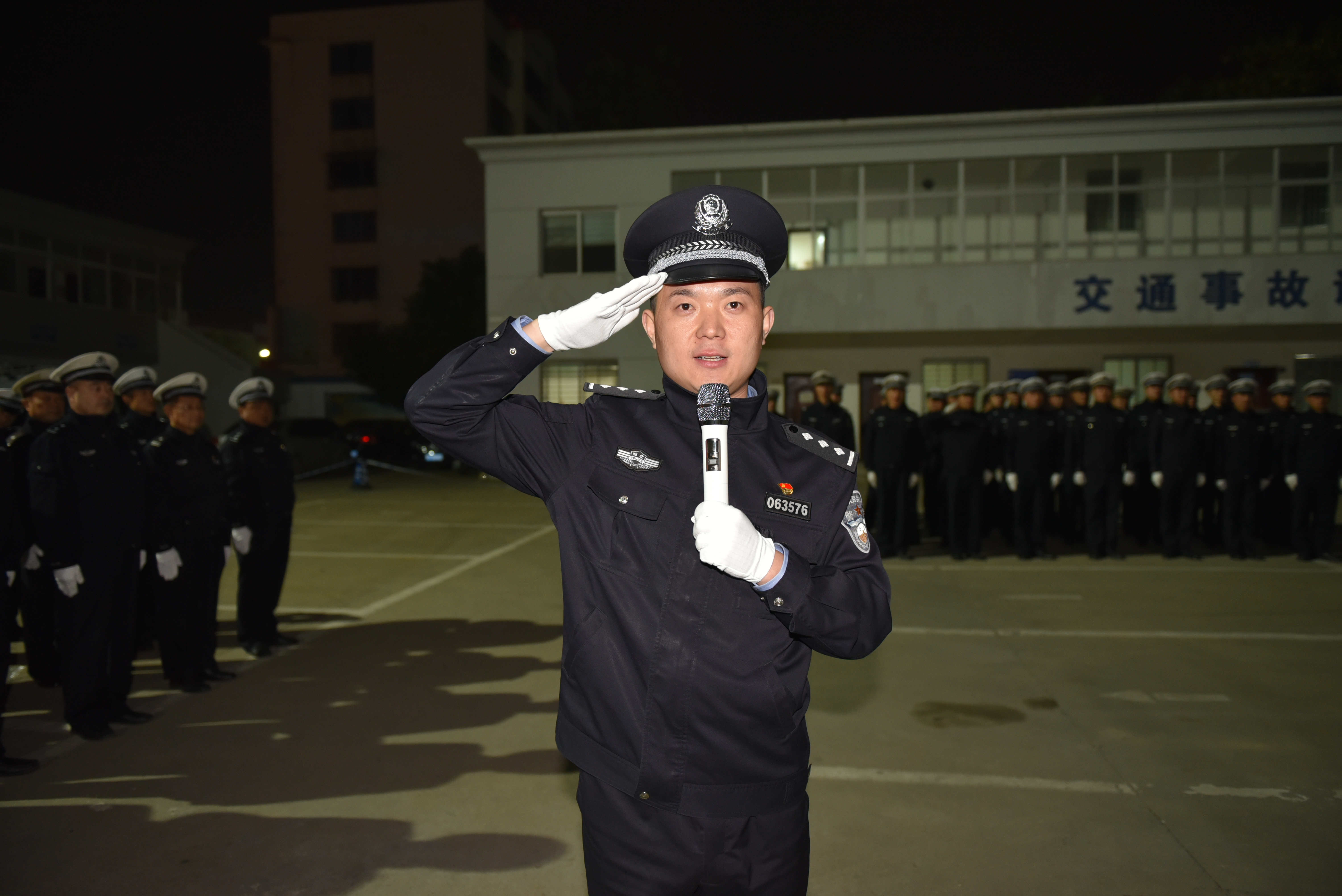 湖北枣阳首开交警礼仪专题培训班