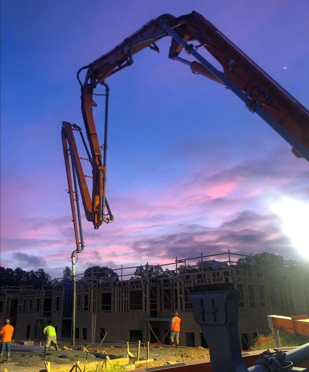 泵工的"十二时辰",没有熬过通宵,是不完美的_工地