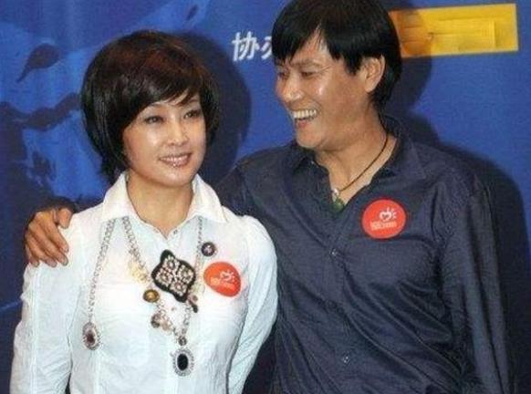 刘晓庆和丈夫近照图片
