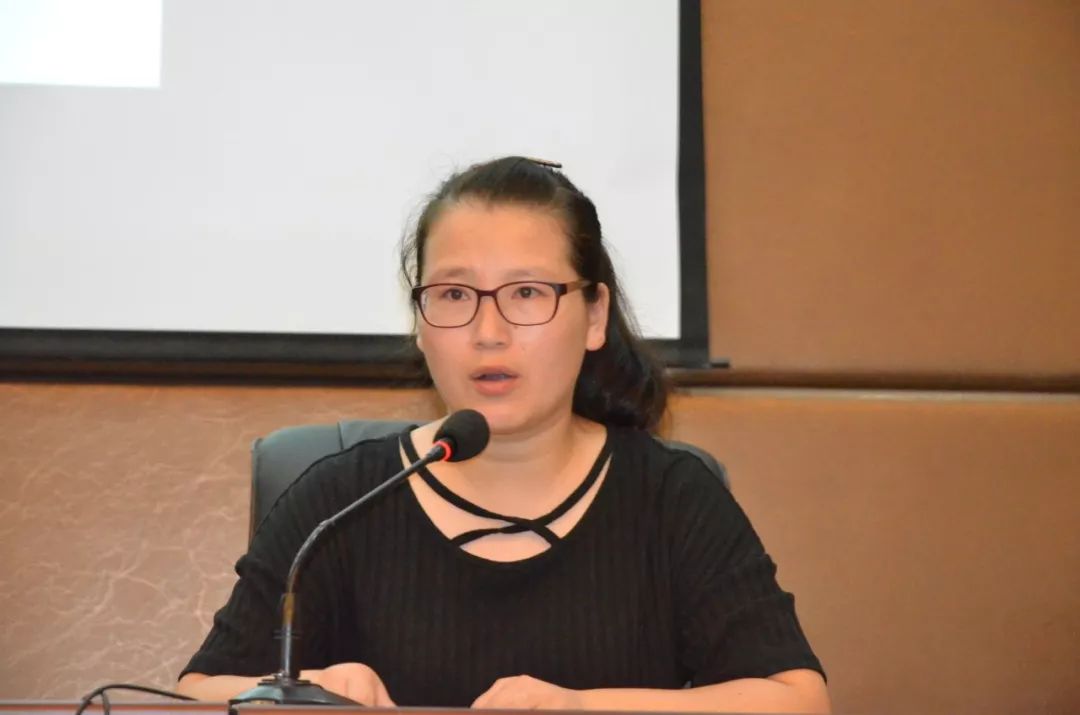 周庄头条优秀教师风采系列报道四赵娜执着追求青春无悔