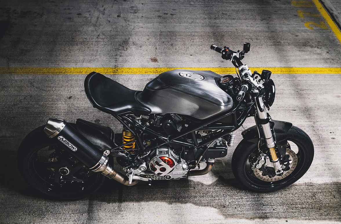 国外神级改装艺术 杜卡迪st2和s4r分割重组_搜狐汽车_搜狐网