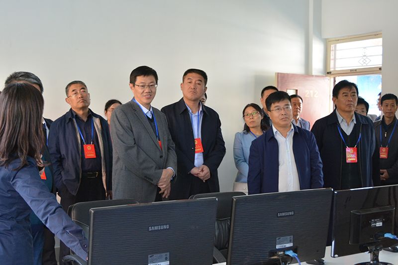 县人大常委会视察 县政府学前教育,卫生健康工作_夏津县