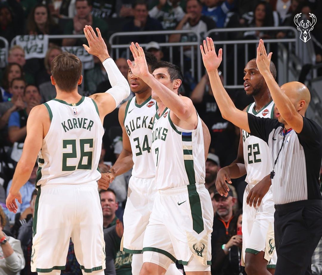 合同年一到汤普森就打疯,这回不用詹皇帮他了_雄鹿