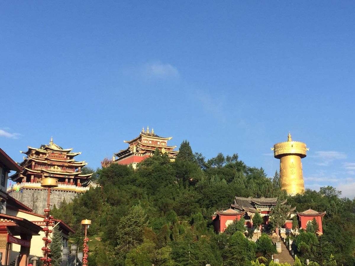 独克宗古城寻秘:2019香格里拉度假遇见美好