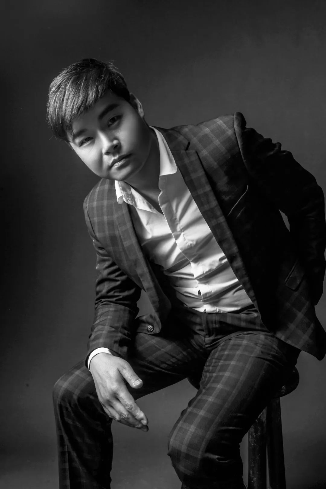 03完工对比↓中期验收↓赛区初评↓指导评委:李益中/曾麒麟/李红选用