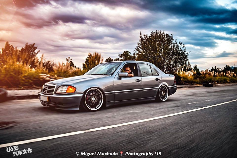 第一代c级奔驰w202姿态改装鉴赏