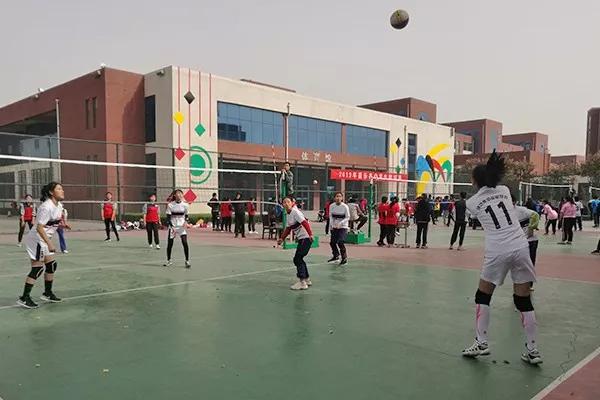 潍坊美加实验学校勇夺昌乐县中学生排球比赛男女双冠
