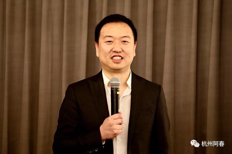 张利福先生浙商国际时尚产业联盟会长中国服装协会副秘书长李昕先生