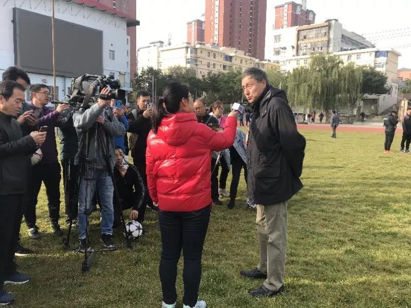 张路调研定西青训点燃校园足球的烛光