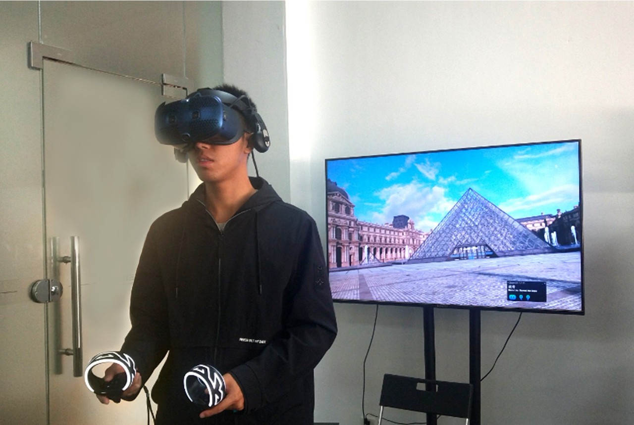 原创htc vive cosmos测评|极简设置带来沉浸体验,vrs迈出社交第一步