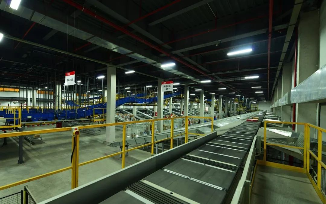 地下物流兴起未来快递全在地下穿梭