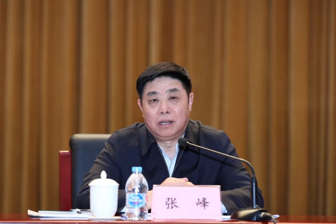 70年70人话通信张峰推动信息通信技术与实体经济融合创新打造经济社会