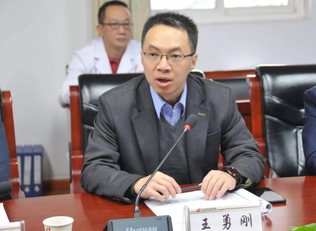 本次评审组长由河南省周口市中医医院副院长史卫东担任.