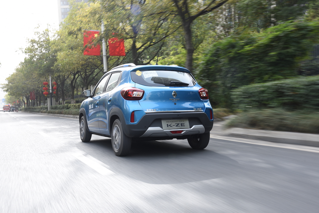 一电试车行驶品质出色试驾东风雷诺e诺