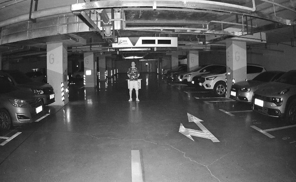 新品| 海康威视双光摄像机来了,"黑白"还是"彩色"你说了算_监控