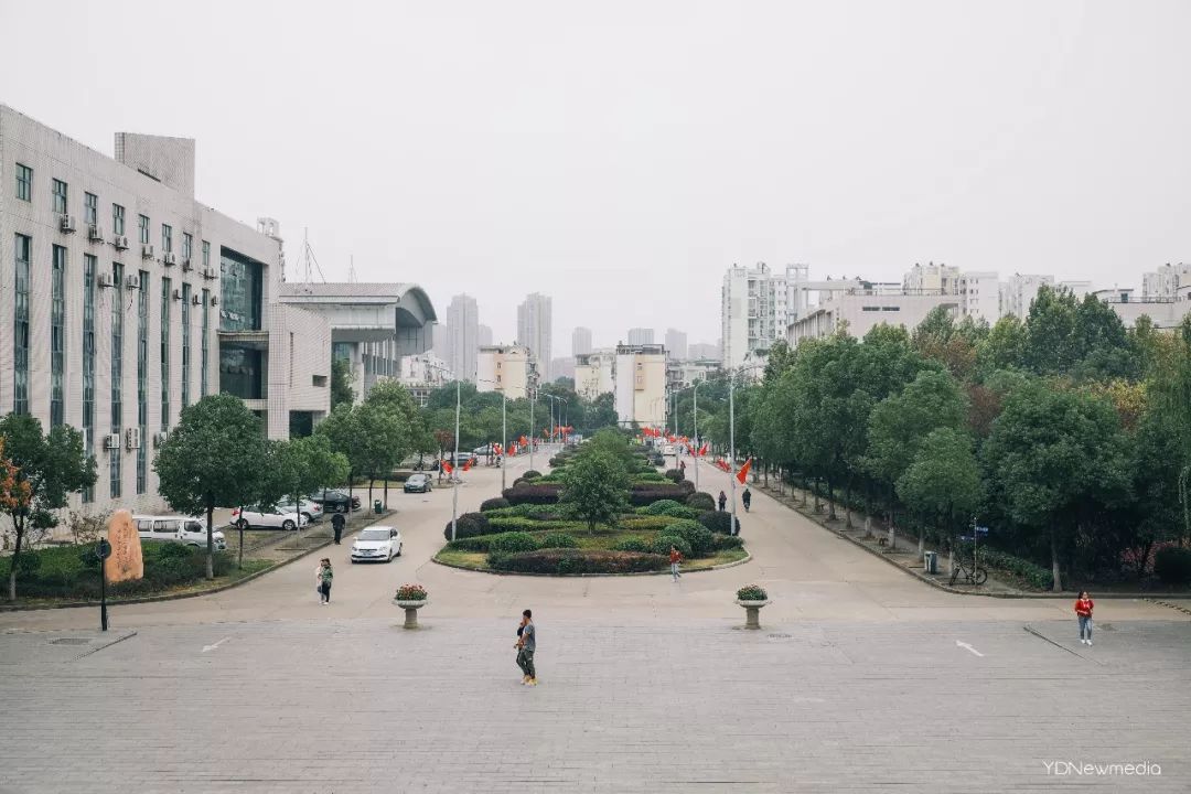 不,是武漢輕工大學!_校區