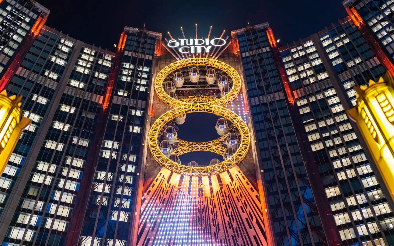 中国旅游景区大全之澳门影汇之星8字摩天轮