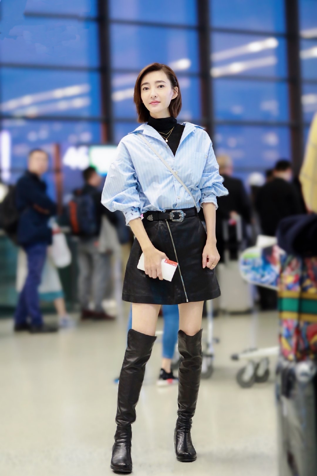 原创王丽坤这次的穿搭好美性感露腿加气质短发是美人该有的样子呢