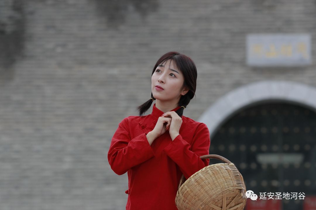 民歌里的陕北女人美出了万种风情