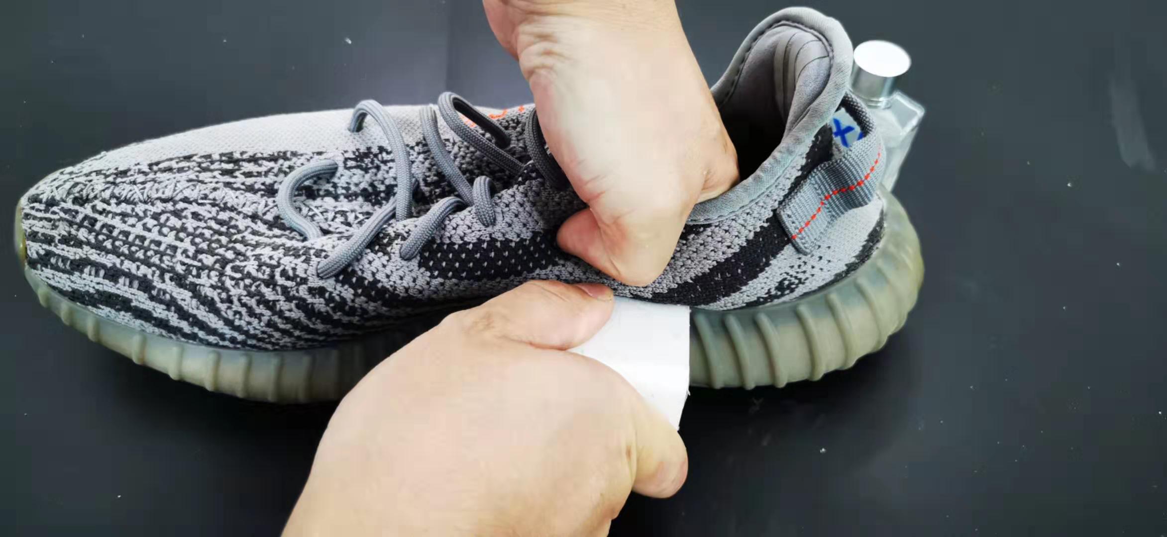 yeezy350开胶怎么办看到这个方法果断收藏可以省下几百元的修理费