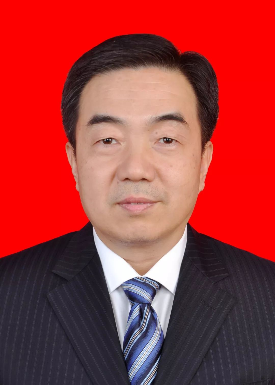 韩城市人民政府副市长,代理市长 亢振峰
