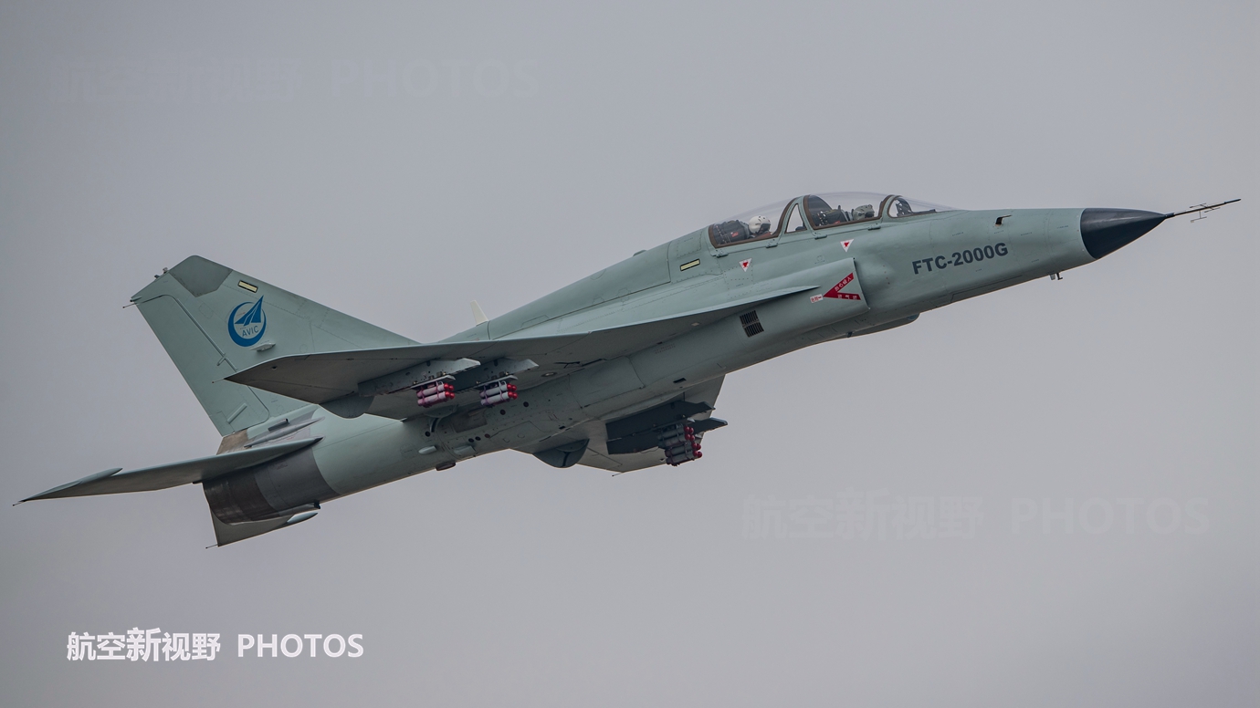 贵飞新型战机一飞冲天,已知最强米格-21,二代机魔改专供出口