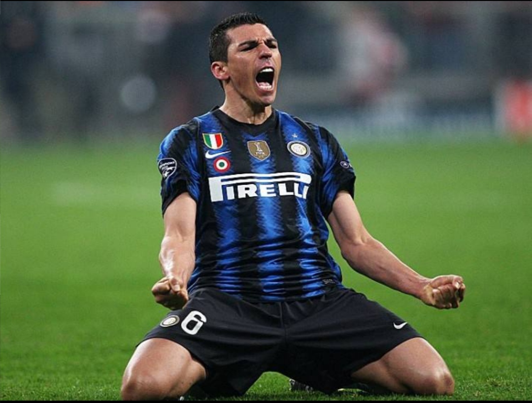 卢西奥加盟穆帅教练组? 回忆这位铁血后卫!