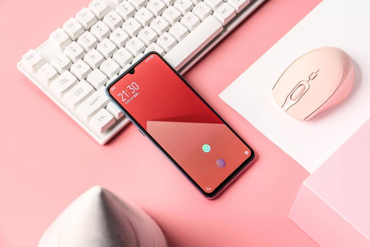 骁龙855 ufs 3.0到手价1798!iqoo neo 855版:幸福来得突然吗?