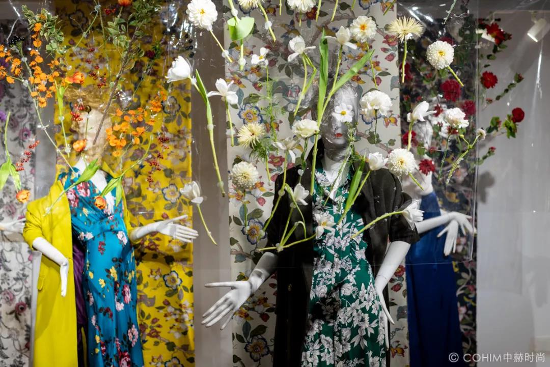 花艺领域细分变得越来越明朗化,或许很久之前一个花艺师可能既做商业